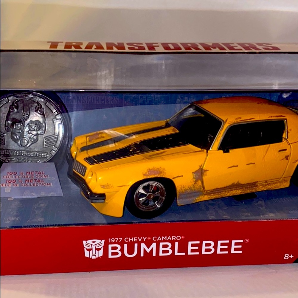 1977 Chevy Camaro Bumblebee with Collectible Coin”